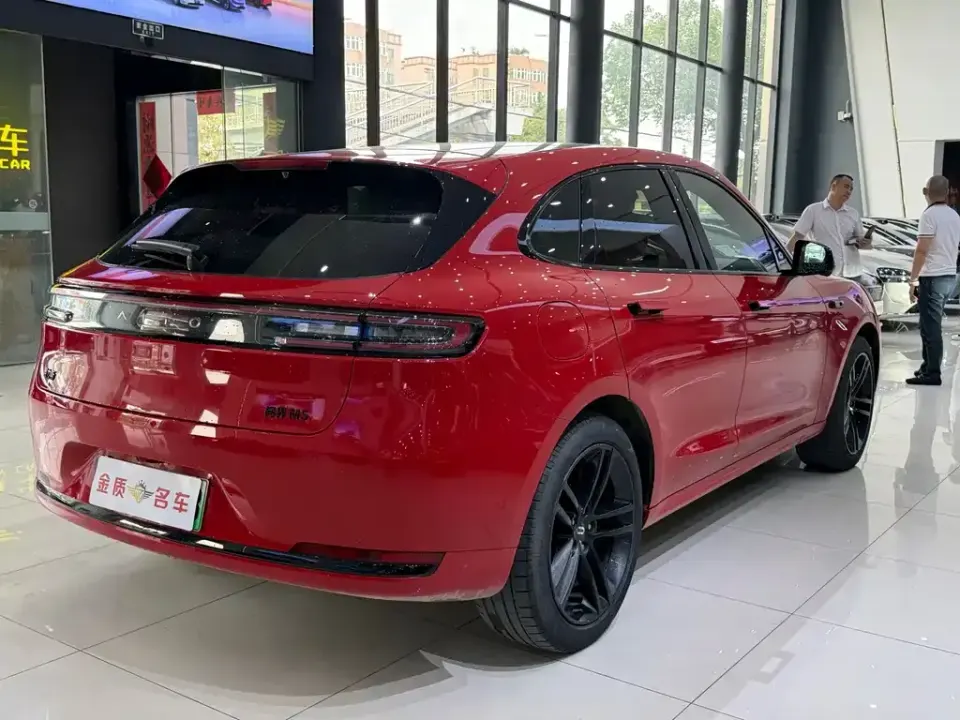 AITO AITO M5
