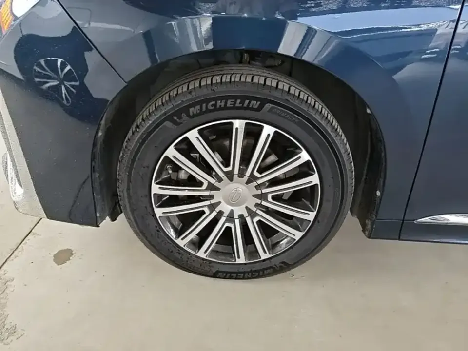 GAC Trumpchi M8