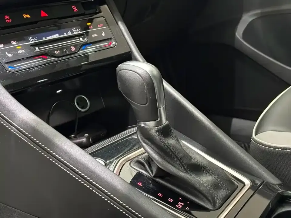 Jetta VS7