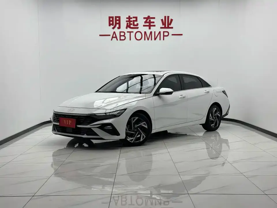 Hyundai Elantra