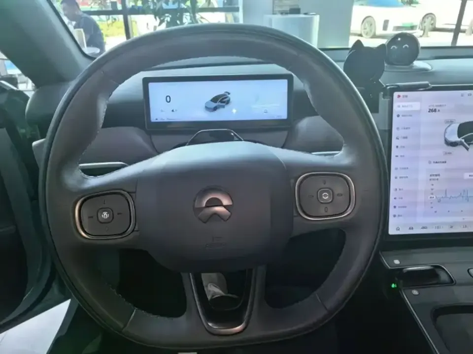 Nio ET5T