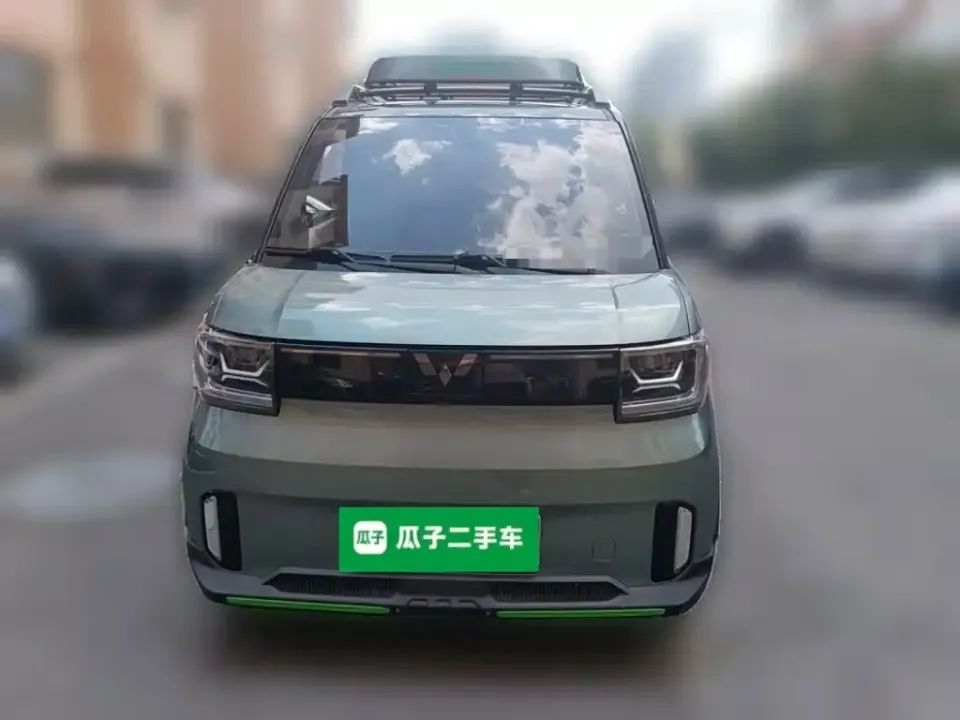 Wuling MINIEV