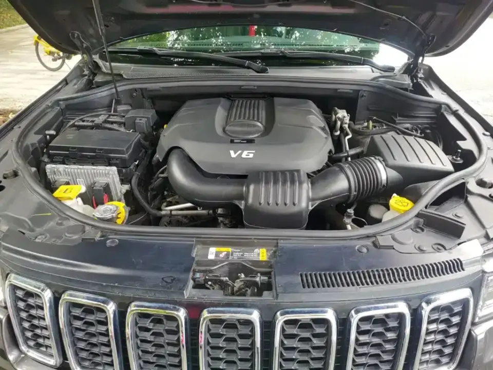 Jeep Grand Cherokee (Import)