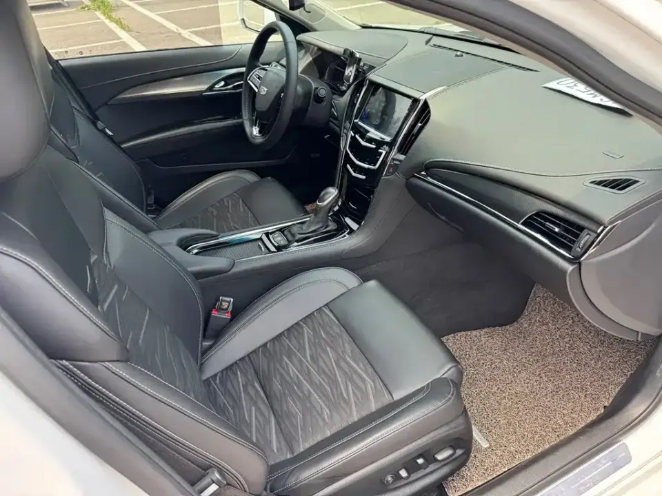 Cadillac ATS-L