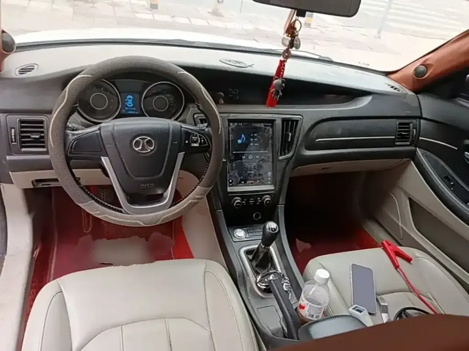 BAIC Senova D50
