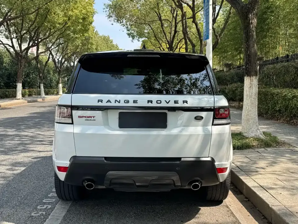 Land Rover Sport