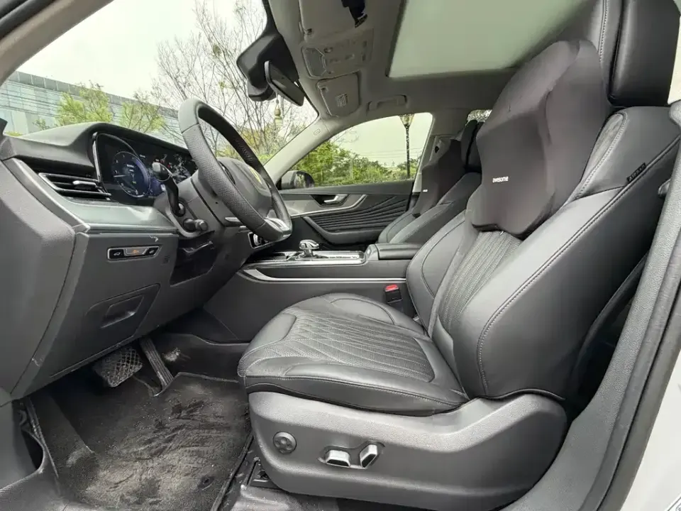 Hongqi Hongqi HS5