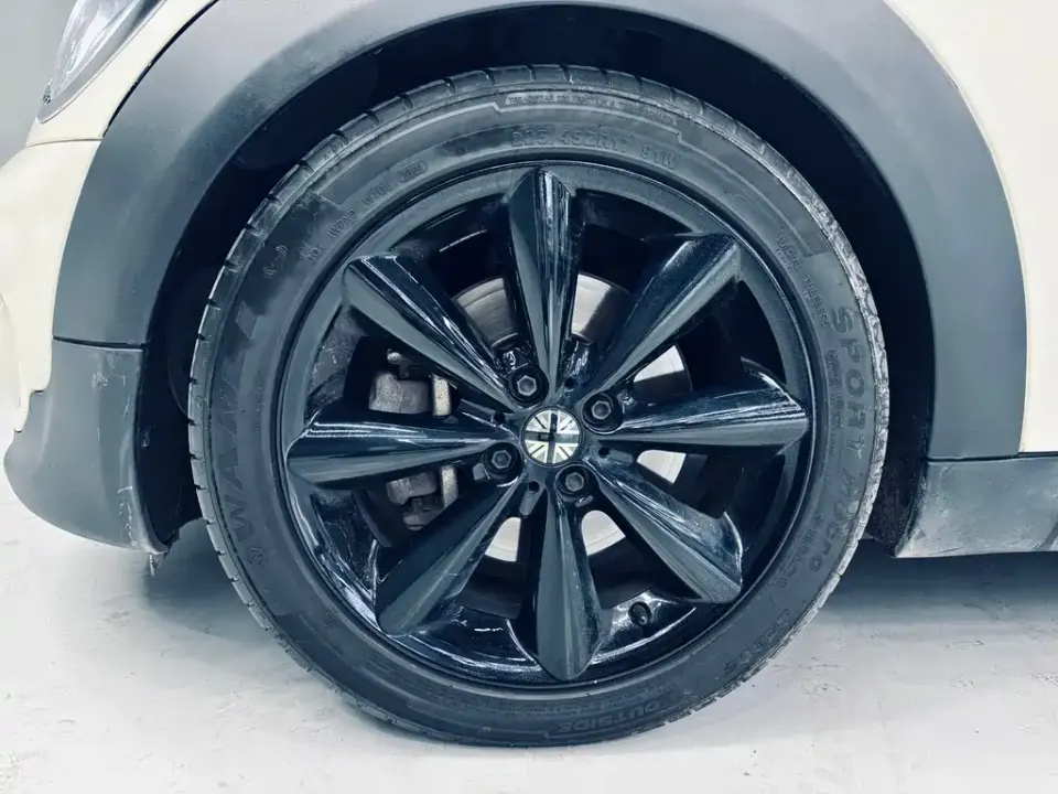 MINI Mini Clubman