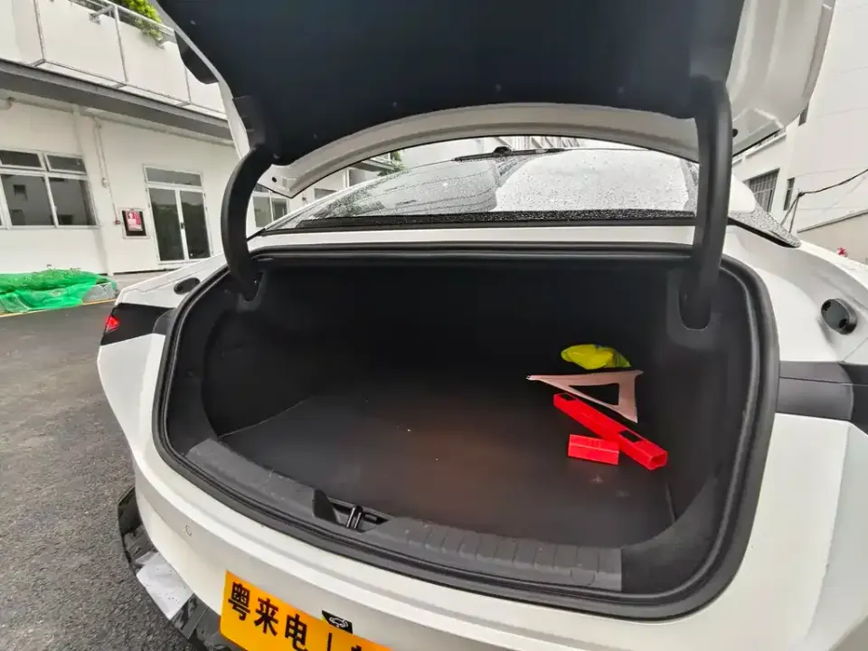 Hyper GT