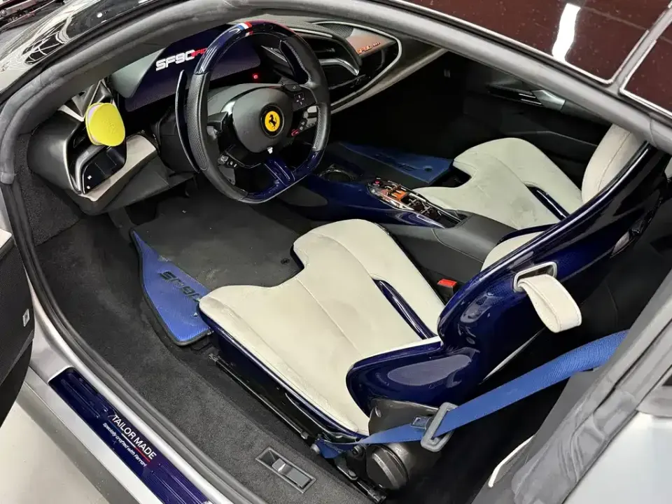 Ferrari SF90