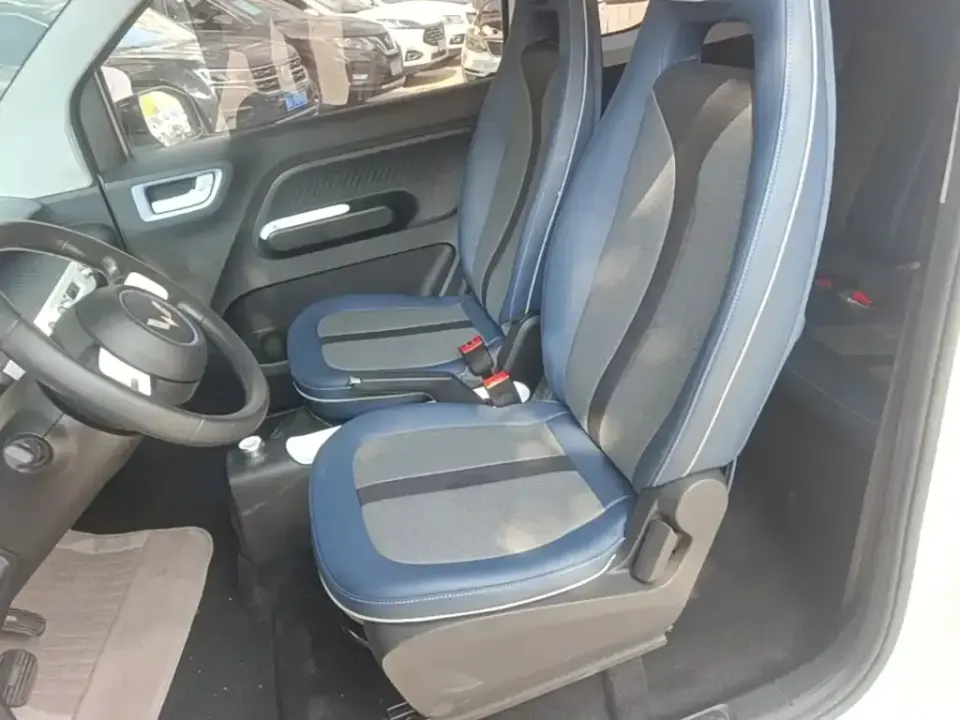 Wuling MINIEV