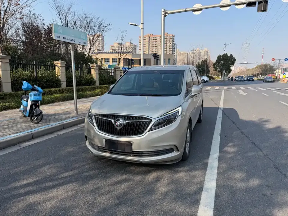 Buick GL8