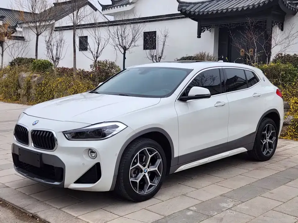 BMW X2 (Import)
