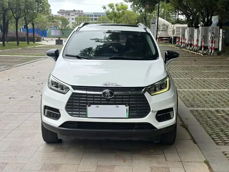 BYD Yuan EV