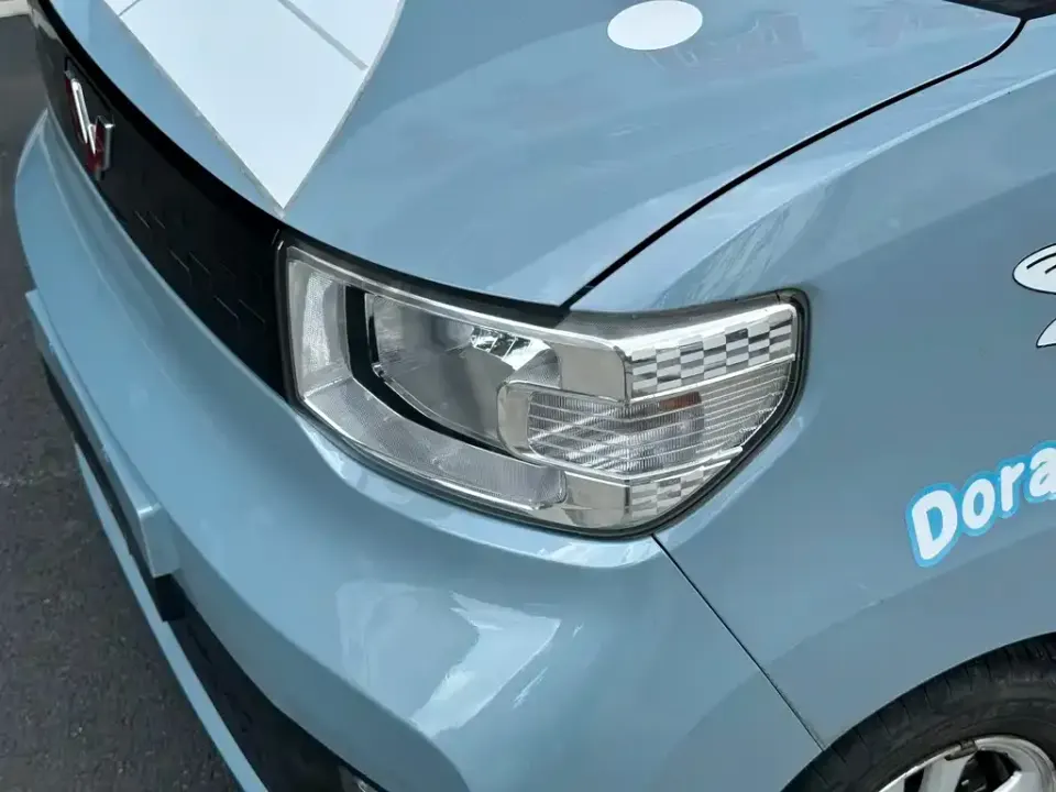 Wuling MINIEV