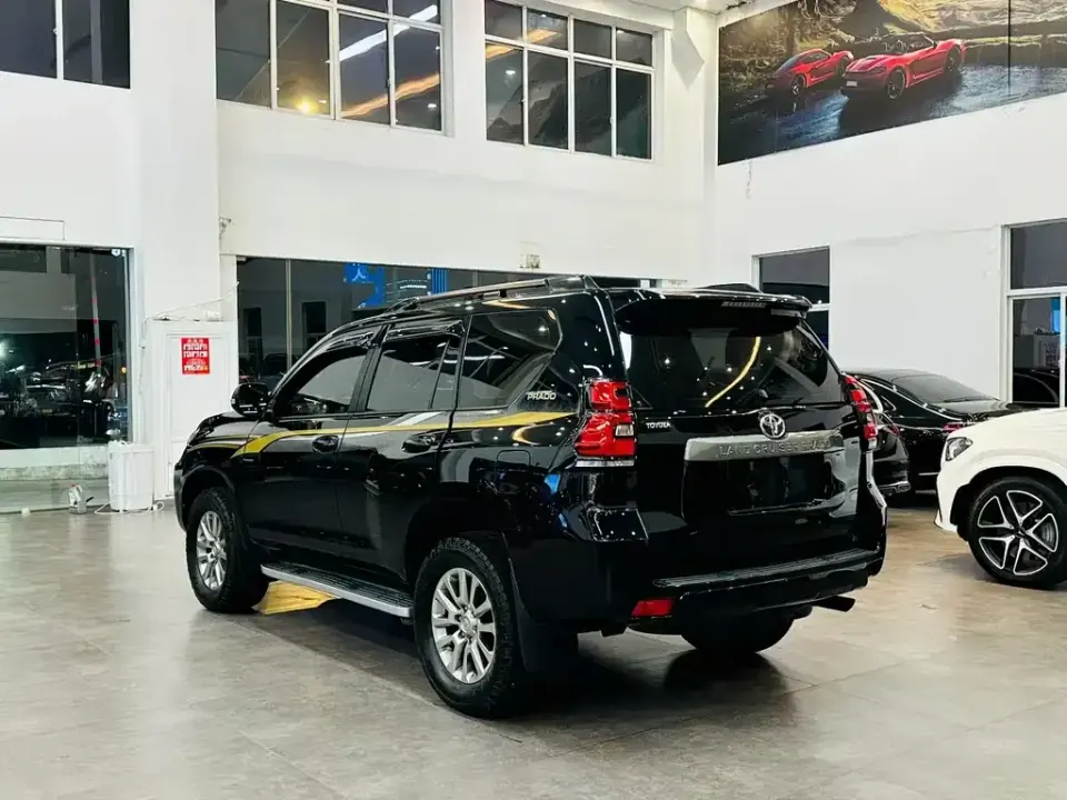 Toyota Prado