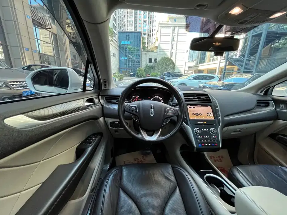 Lincoln MKC