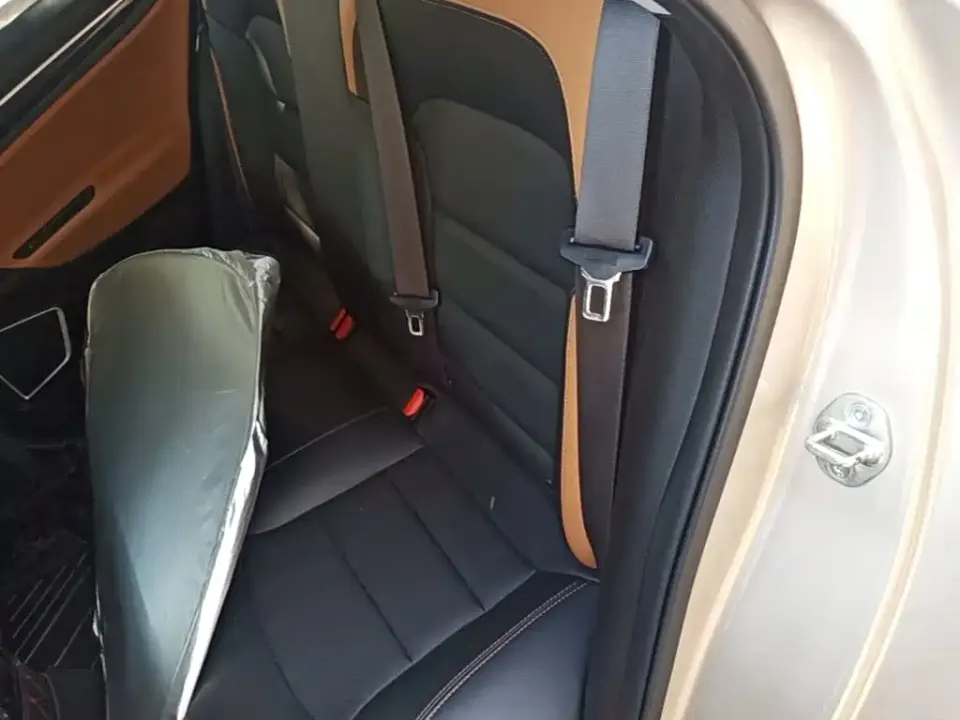 Geely Emgrand GL