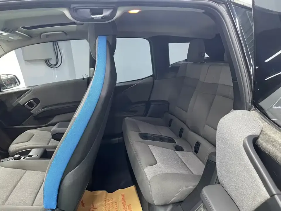 BMW i3 (Import)