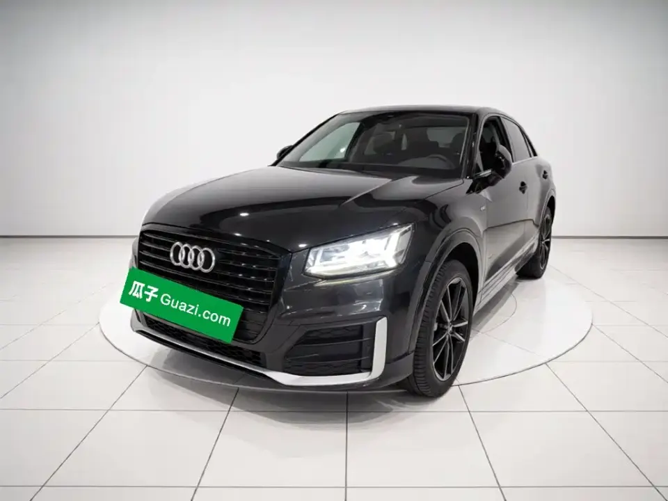 Audi Q2L