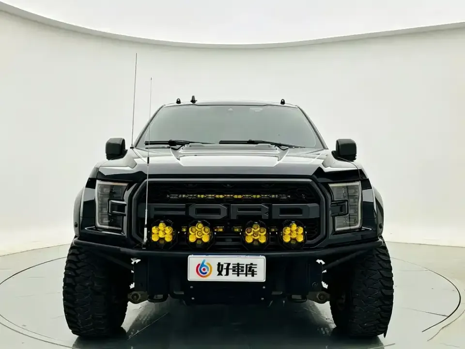 Ford F-150 Raptor