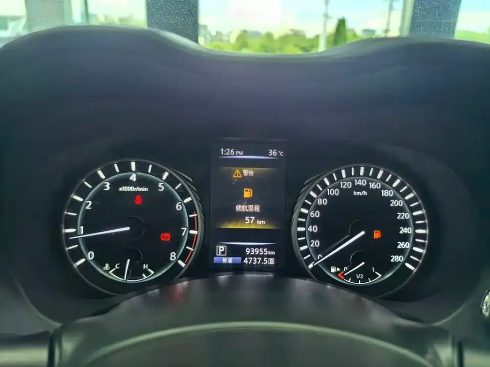 Infiniti Q50L