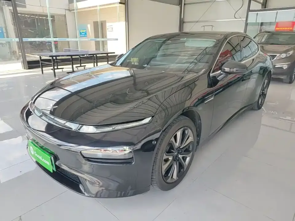 Xpeng P7