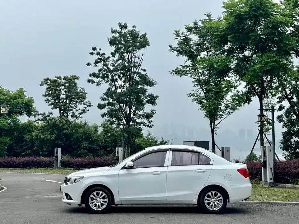 Changan V3