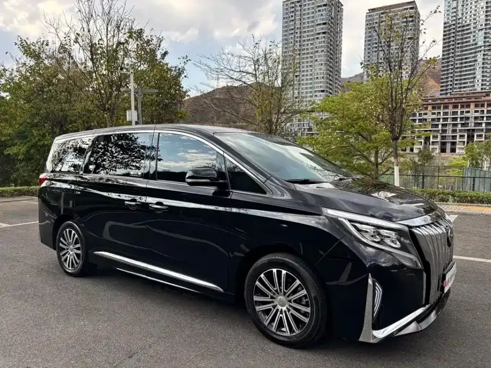 GAC Trumpchi M8