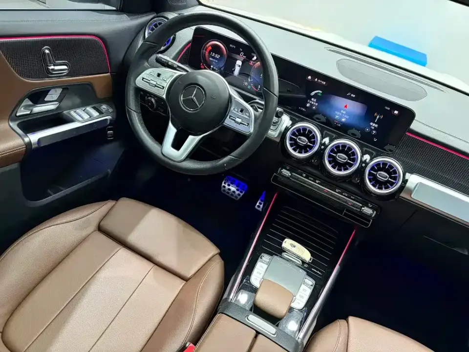 Mercedes-Benz GLB