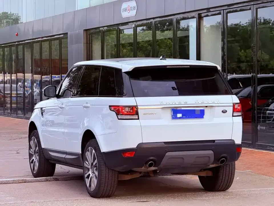 Land Rover Sport