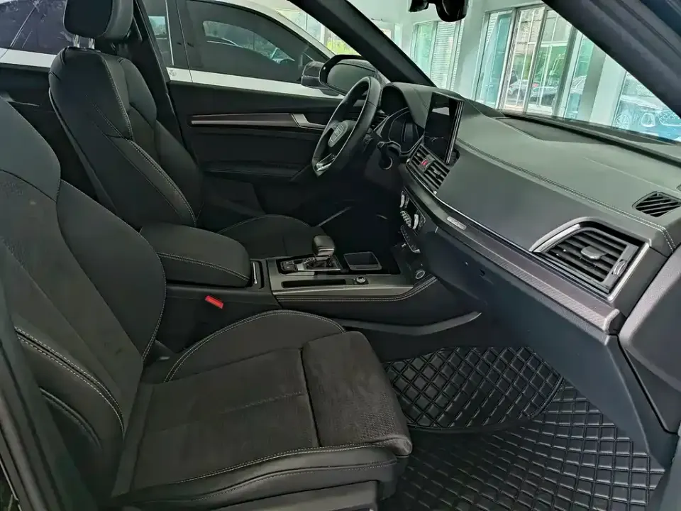 Audi Q5L Sportback