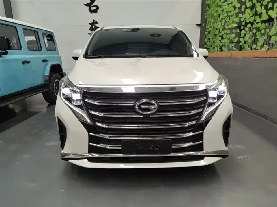 GAC Trumpchi M8