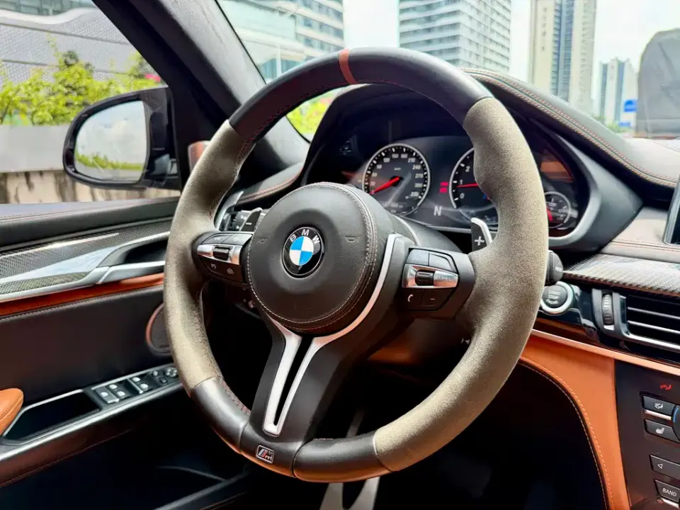 BMW X6 M