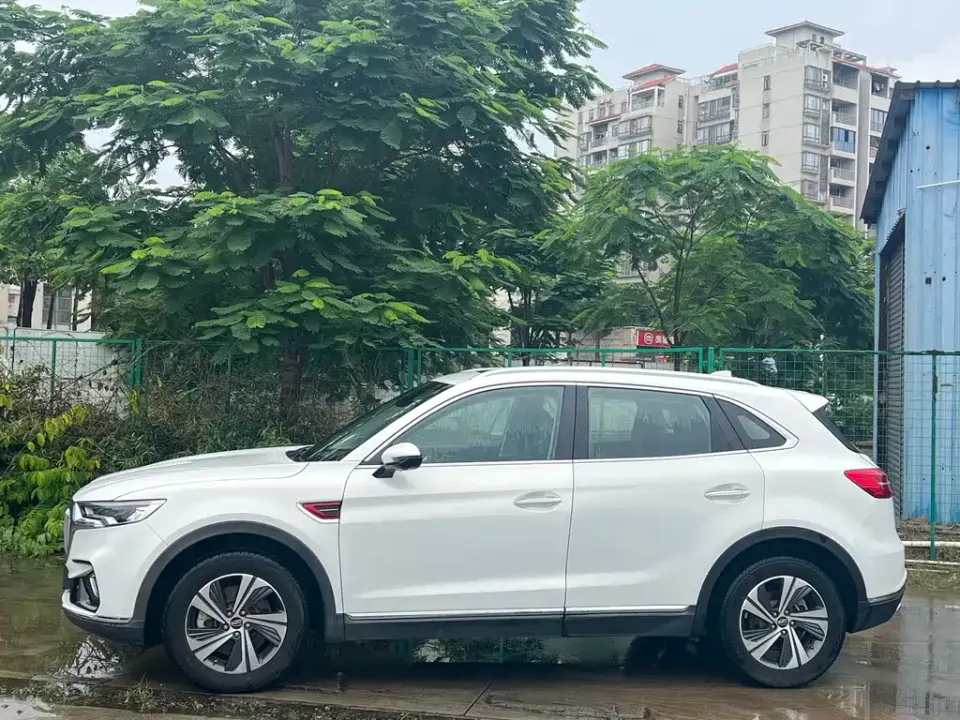 Hongqi Hongqi HS5