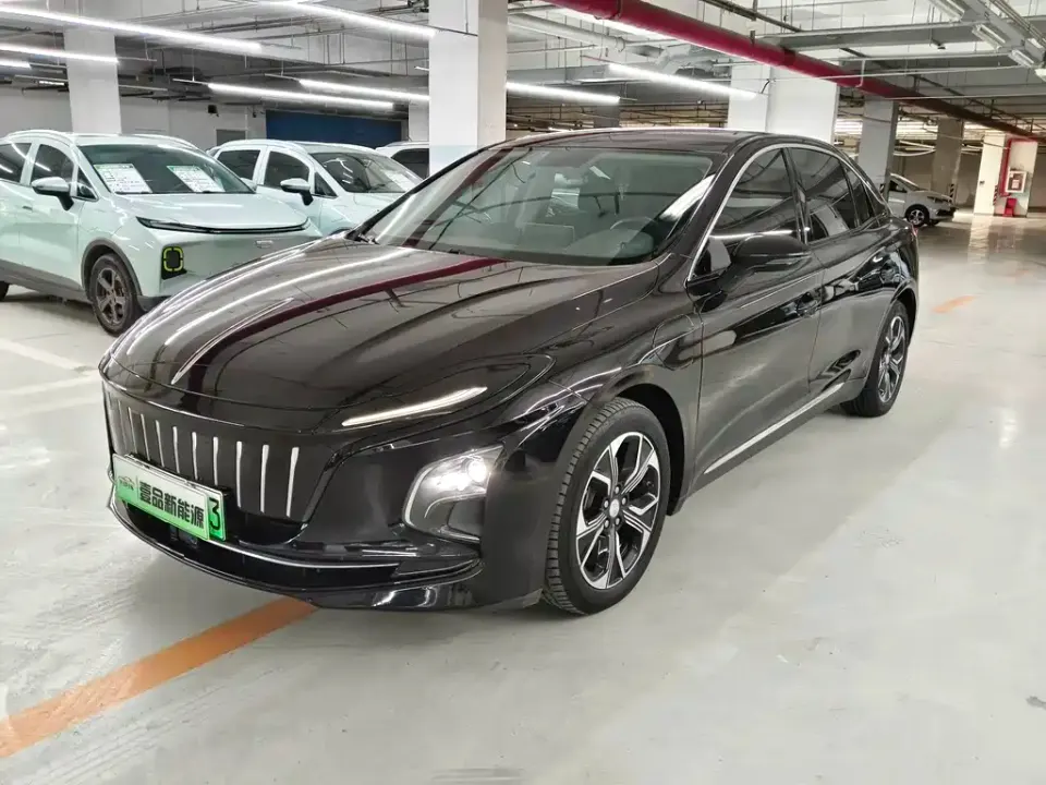 Hongqi Hongqi E-QM5