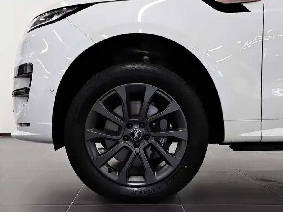 Land Rover Sport