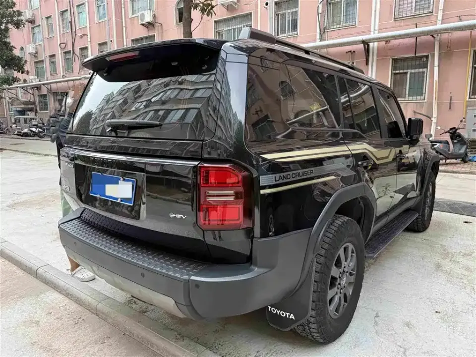 Toyota Prado