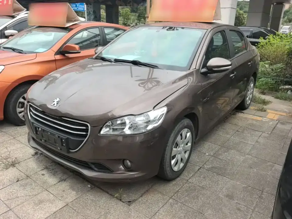 Peugeot 301