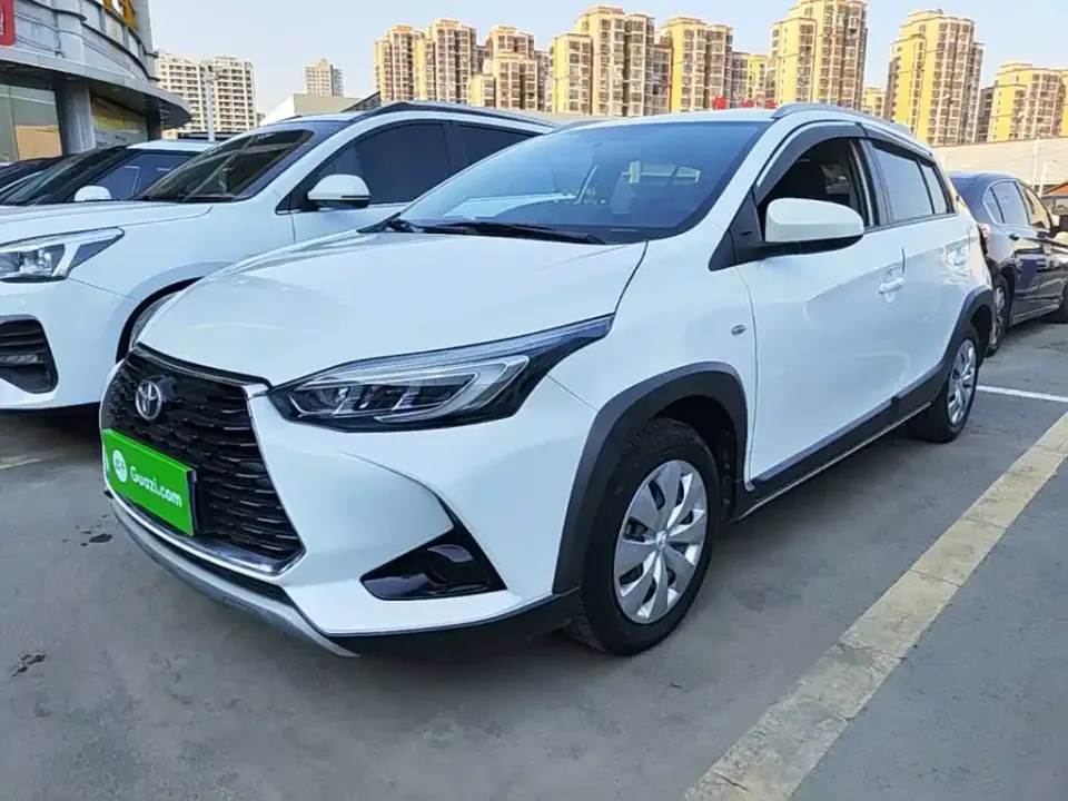 Toyota Yaris L