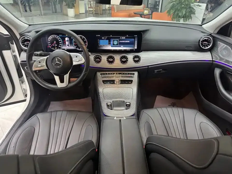 Mercedes-Benz CLS