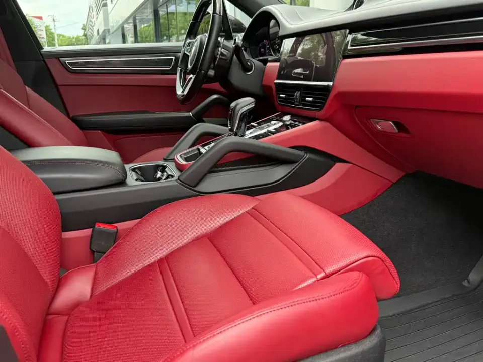 Porsche Cayenne Hybrid