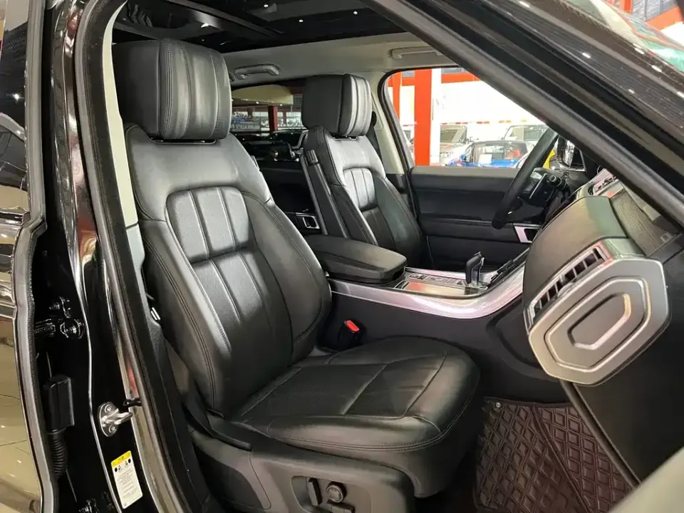 Land Rover Sport
