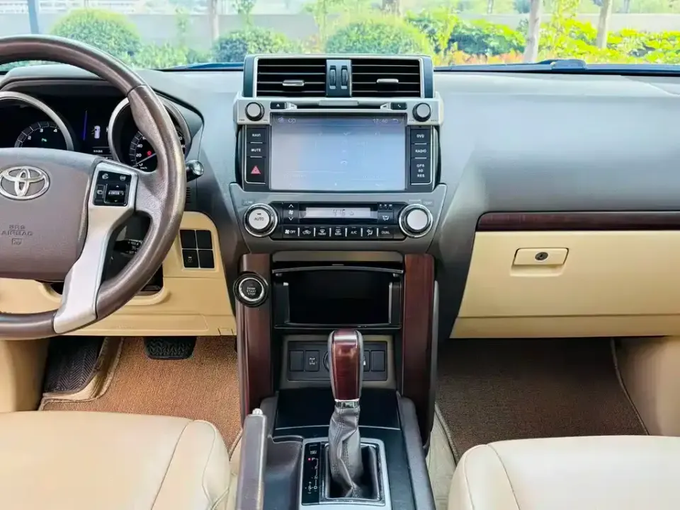 Toyota Prado