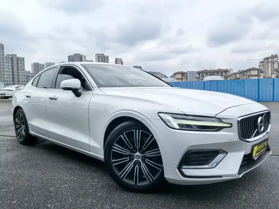 Volvo S60