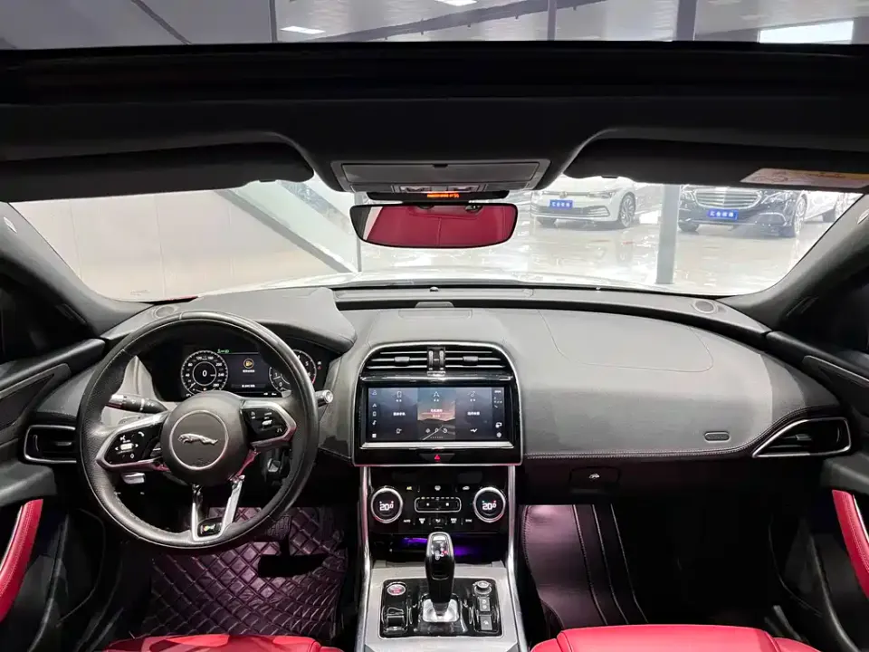 Jaguar XEL