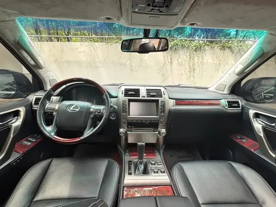 Lexus GX