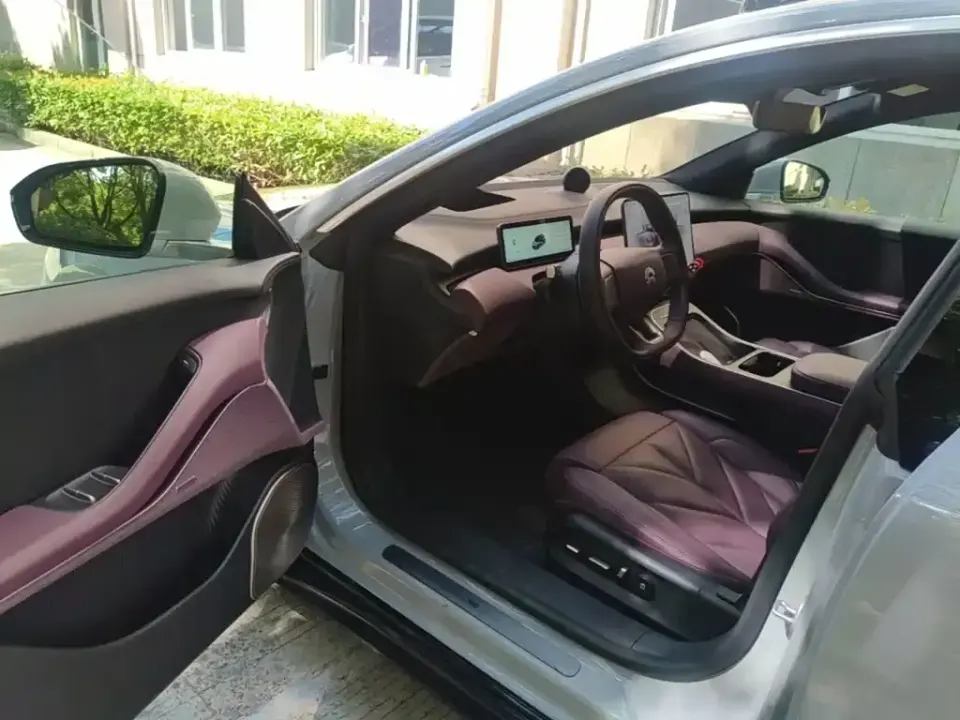 Nio ET5T