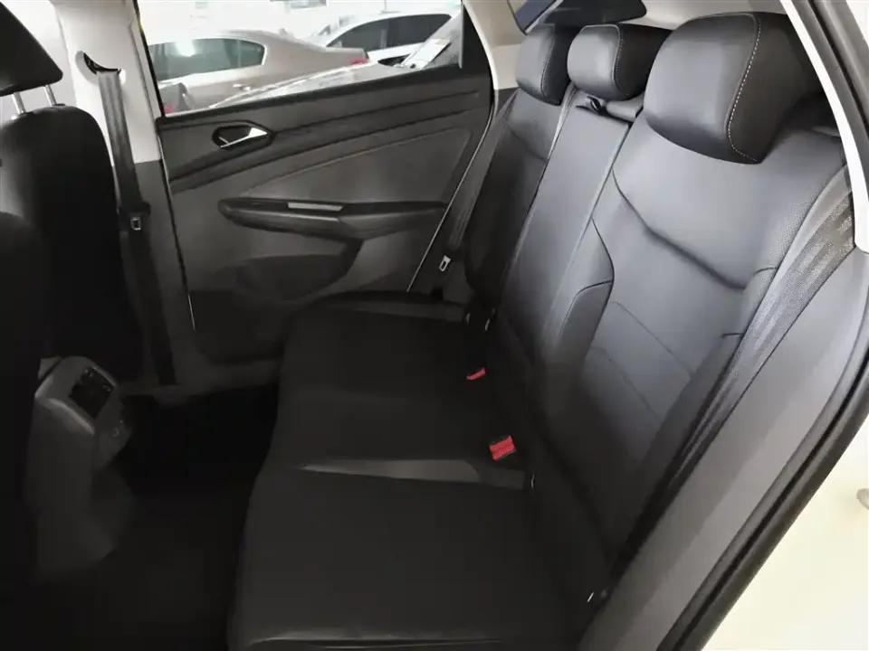 Jetta VS7