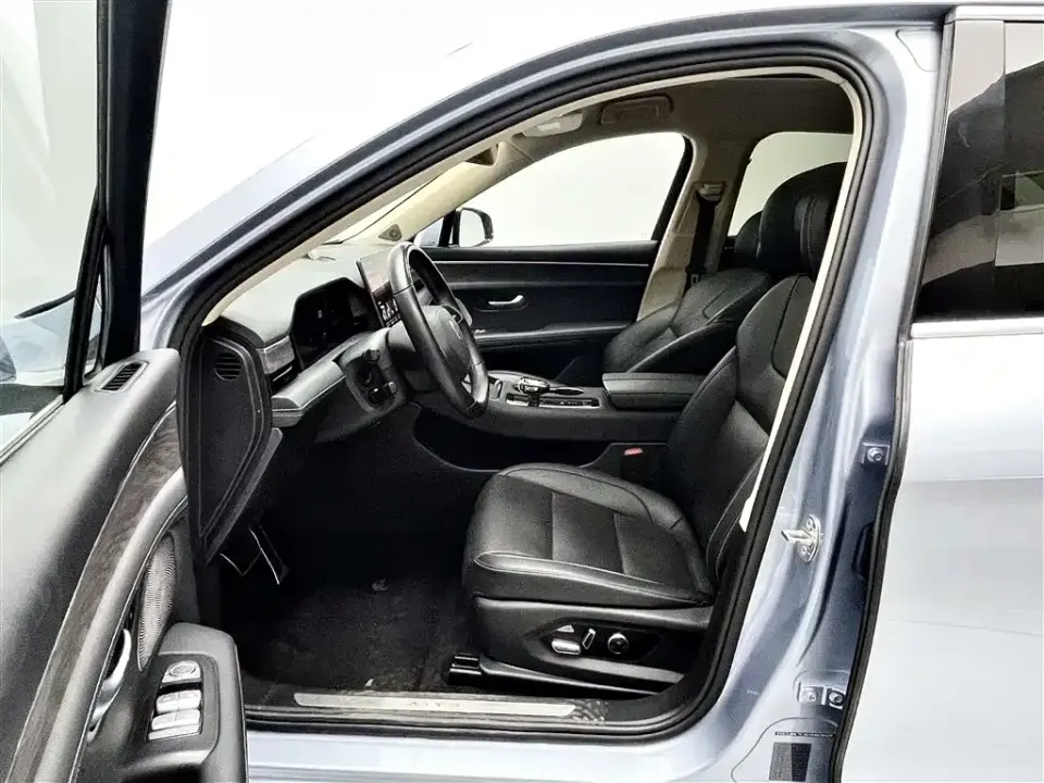AITO AITO M5